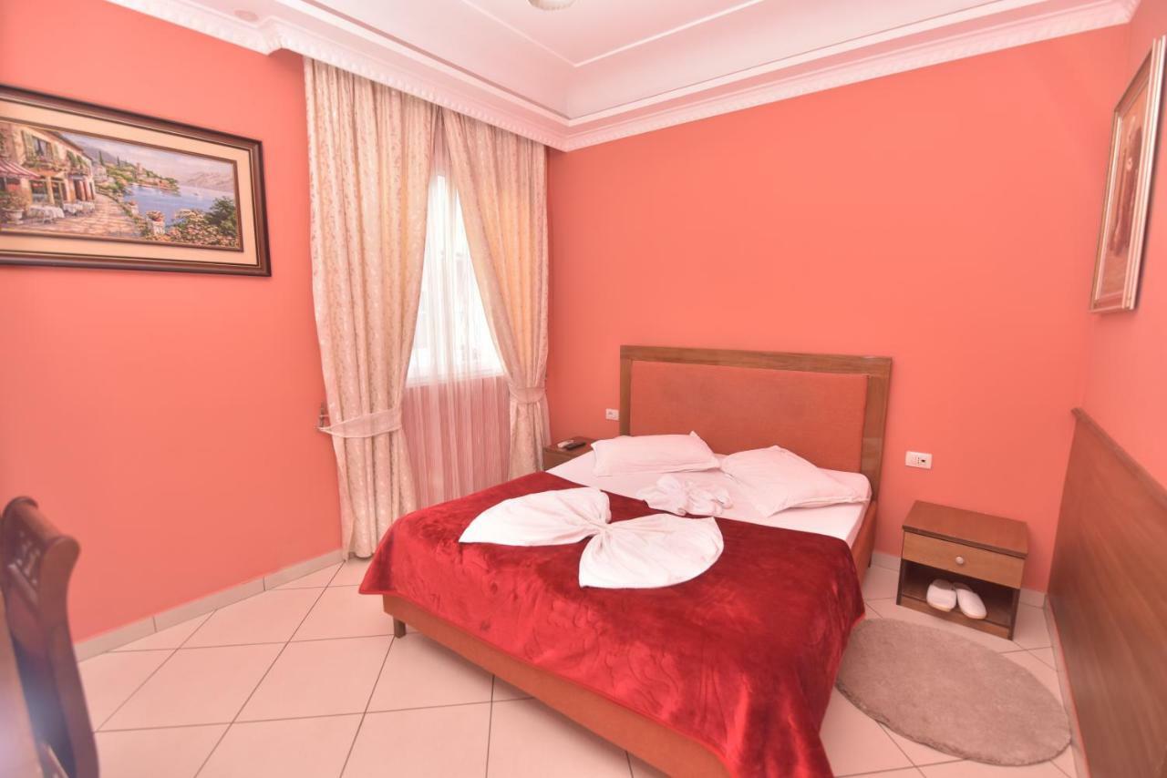 Hotel Emigranti Shkodra Exterior foto